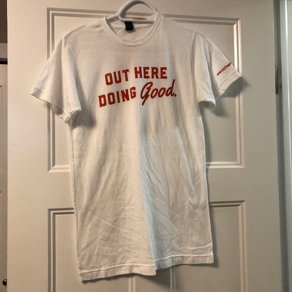 3 for $15 NWOT Fossil T-Shirt
